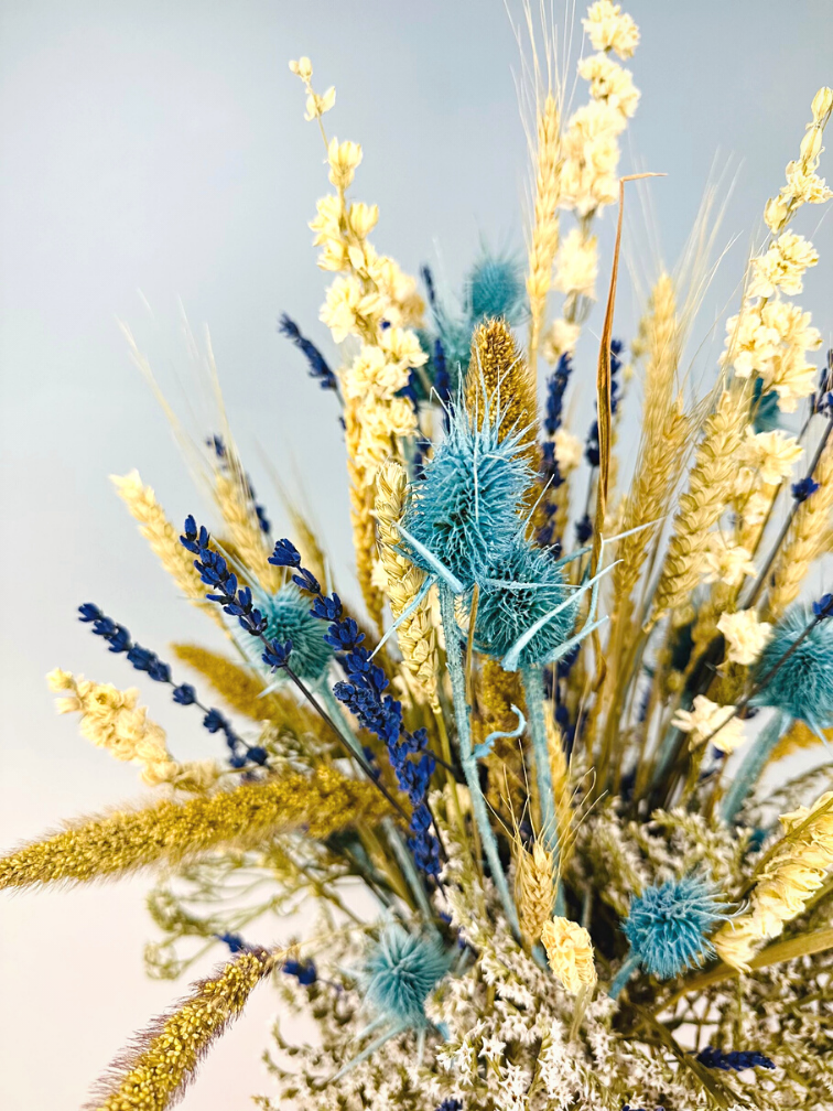 Ramo de flores secas "Azul Congelado" - amarillo ocre | 70cm