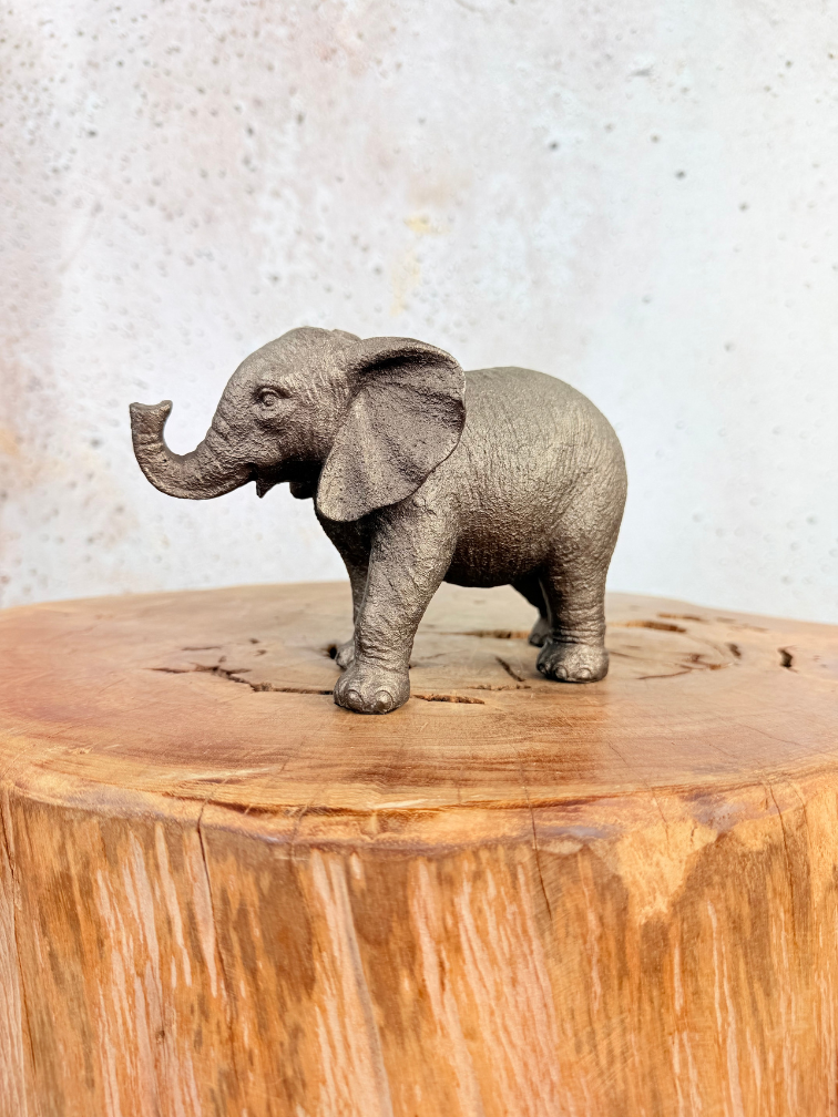 Eléphant en bronze | Petit | 18 x 7 x 12cm
