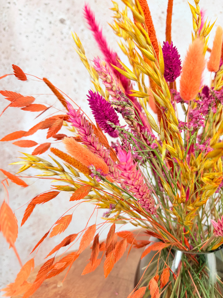 Ramo de flores secas “Autumn's Kiss” – incluye jarrón | 35 cm
