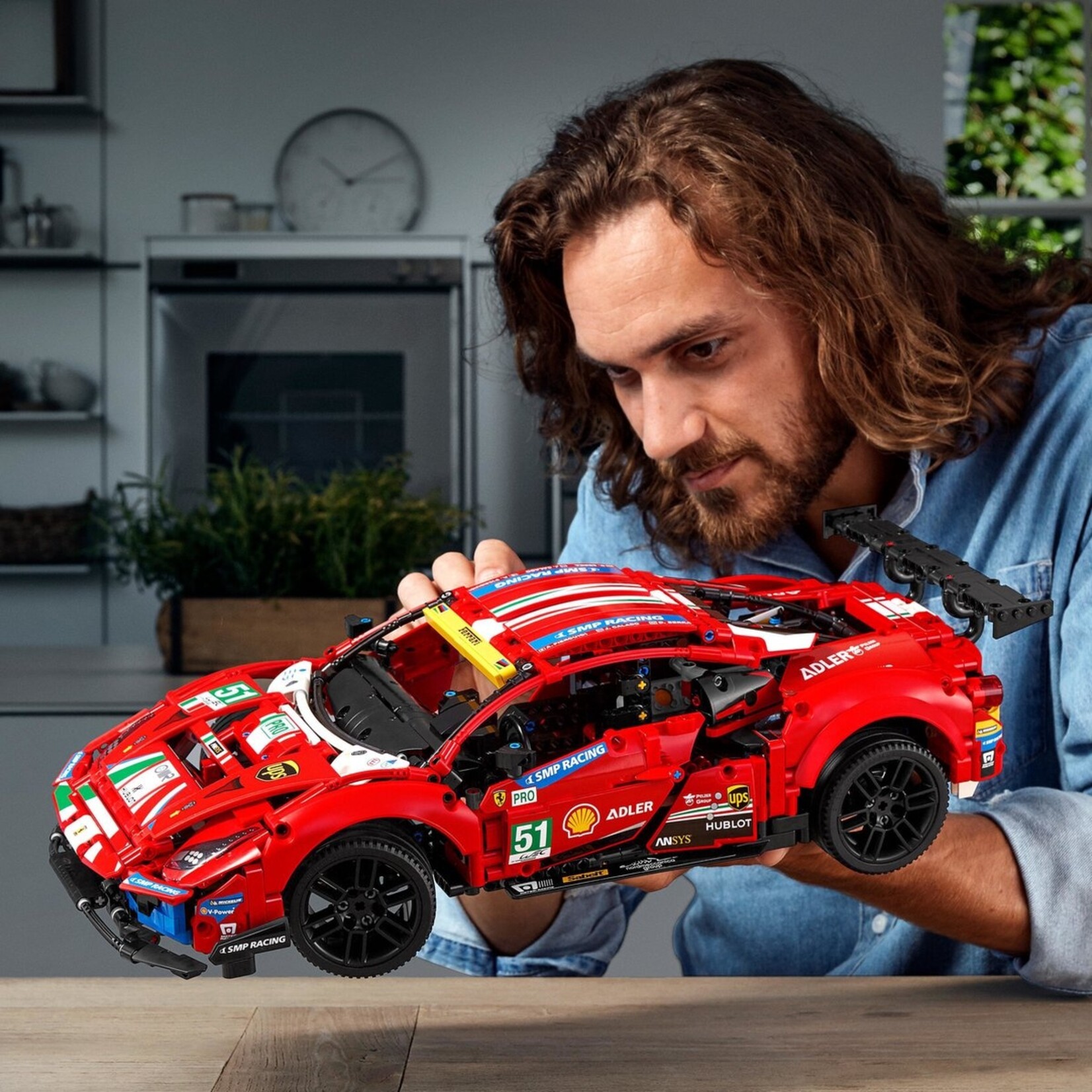 LEGO LEGO - Technic - Ferrari 488 GTE AF Corse #51