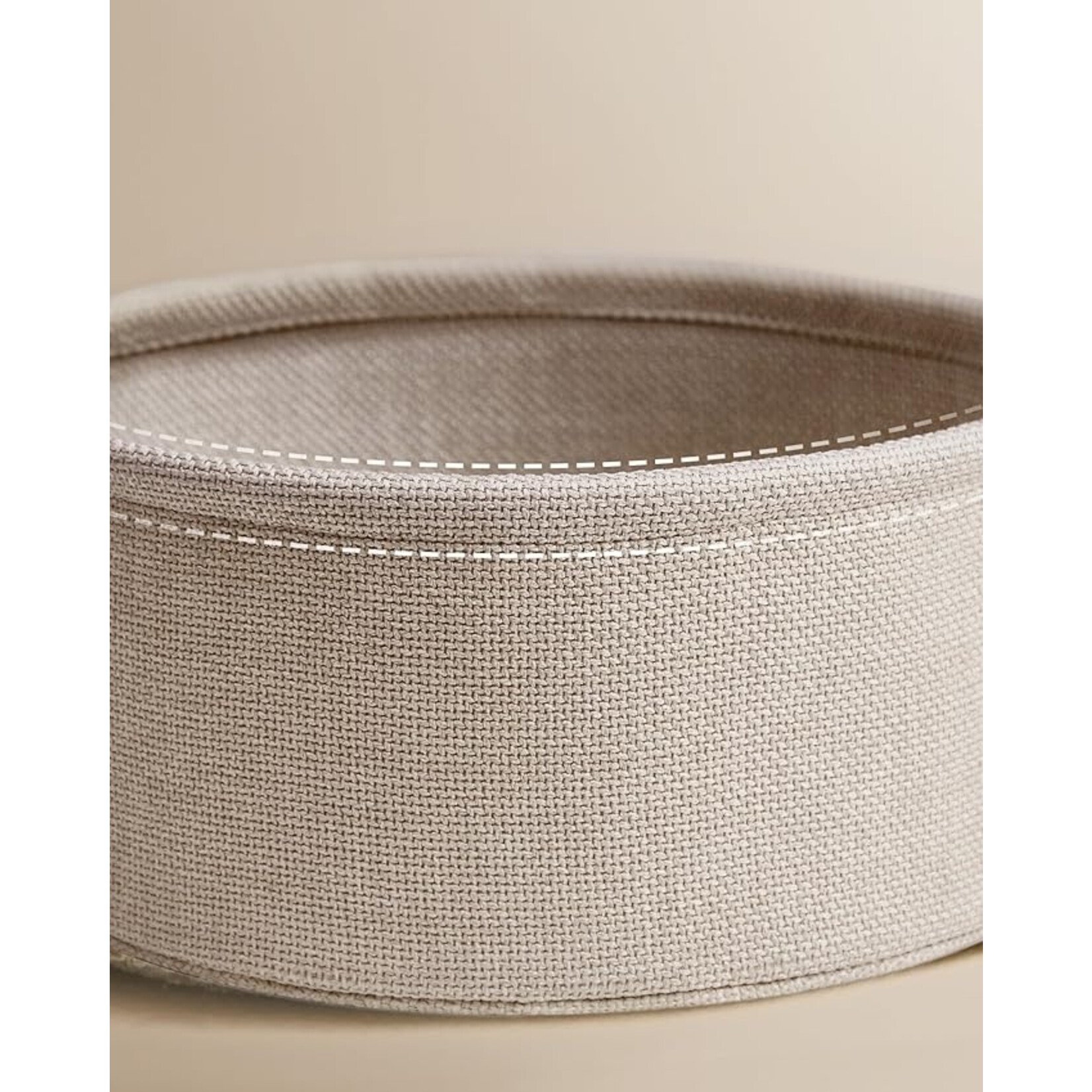 Parya Home round coffee table, table with storage space, side table, living room table with fabric basket, modern, metal frame, matte white-camel brown