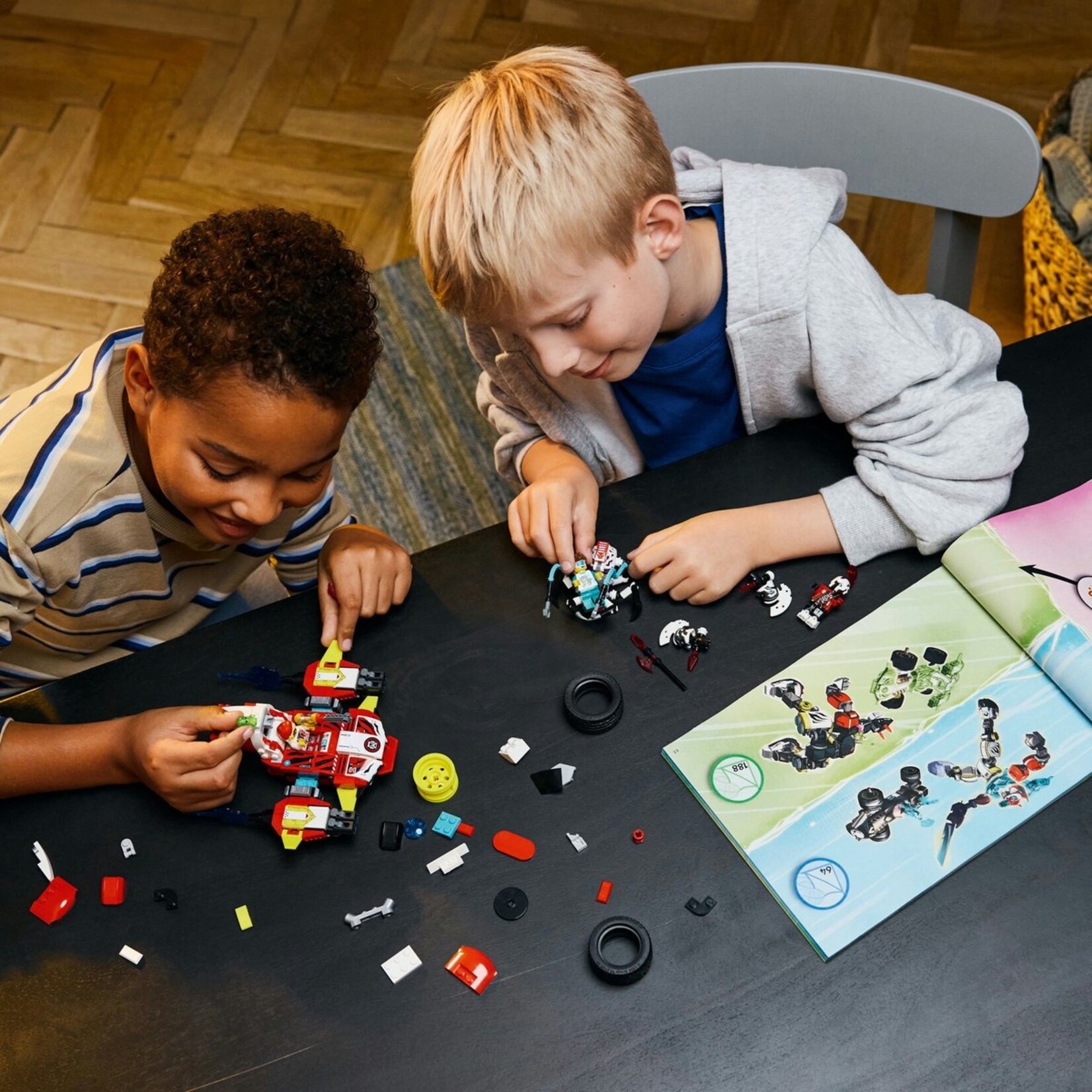 LEGO LEGO DREAMZzz™ Coopers tijgermecha en Zero's hot rod auto - 71497