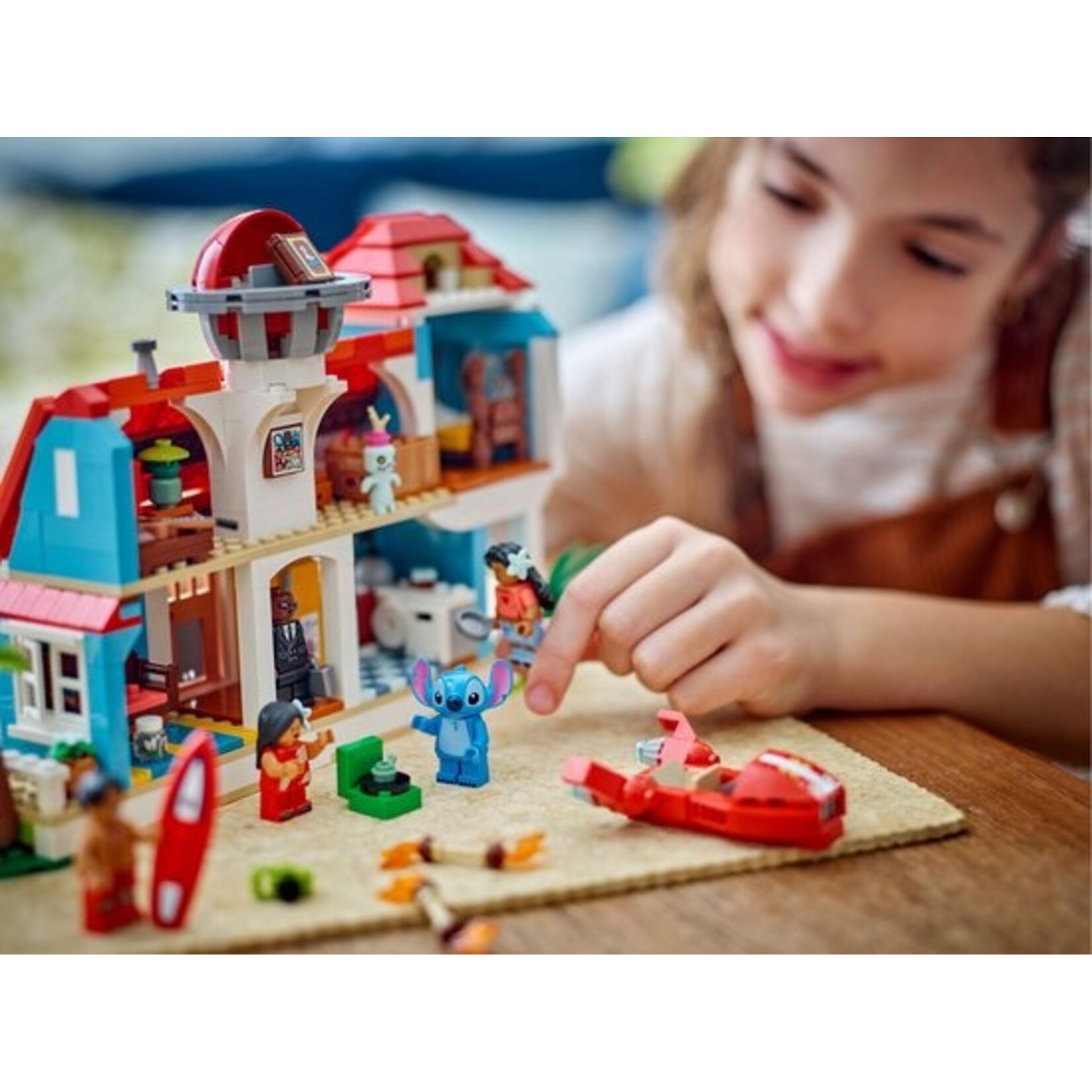 LEGO LEGO® Disney Lilo en Stitch Strandhuis - 43268