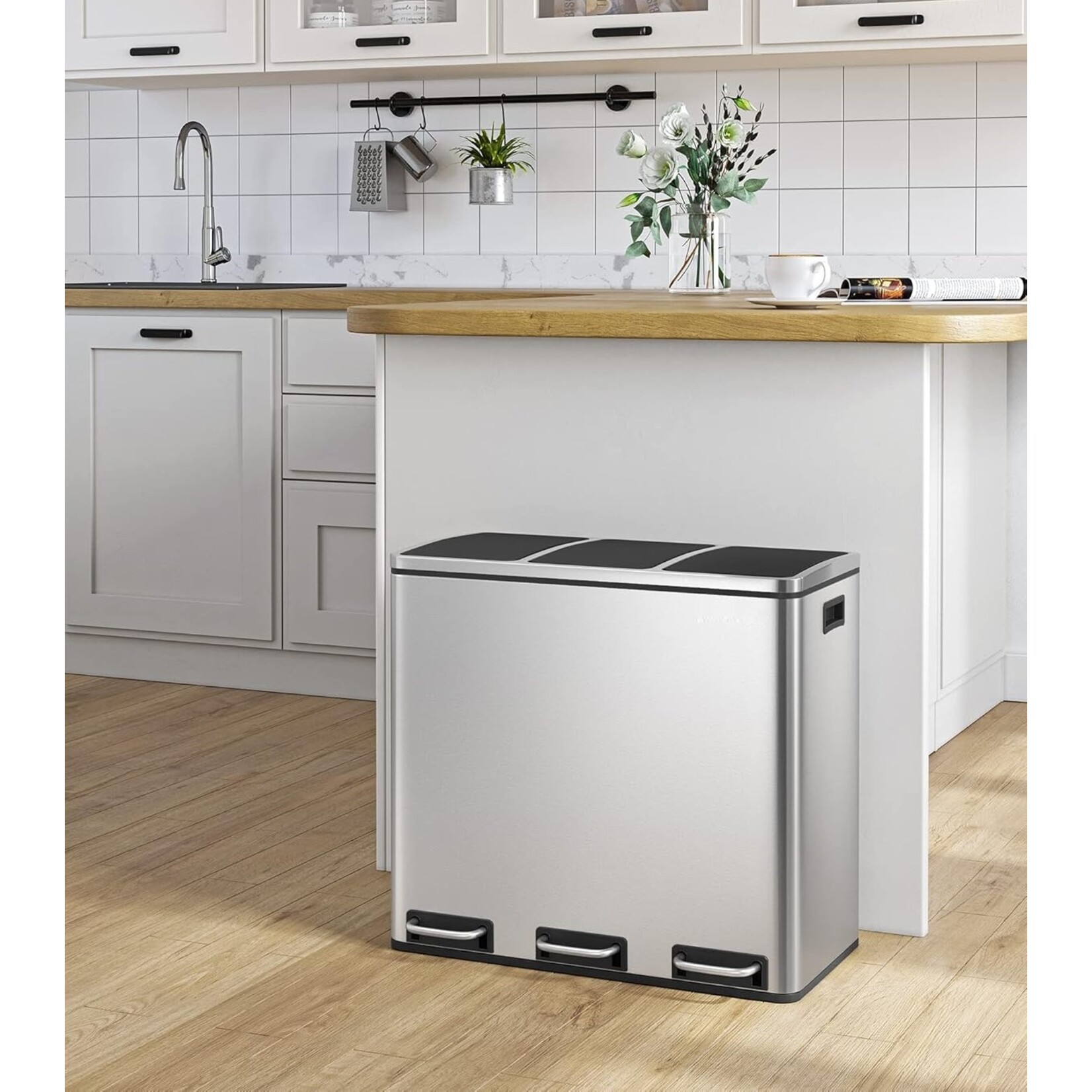 Bobbel Home 54-liter pedal bin - Stainless steel trash can with 3 compartments - Trio trash can 3 x 18 liters - Waste separation trash can - Trash can for home and office - Recycle kitchen trash can - Waste separation trash cans