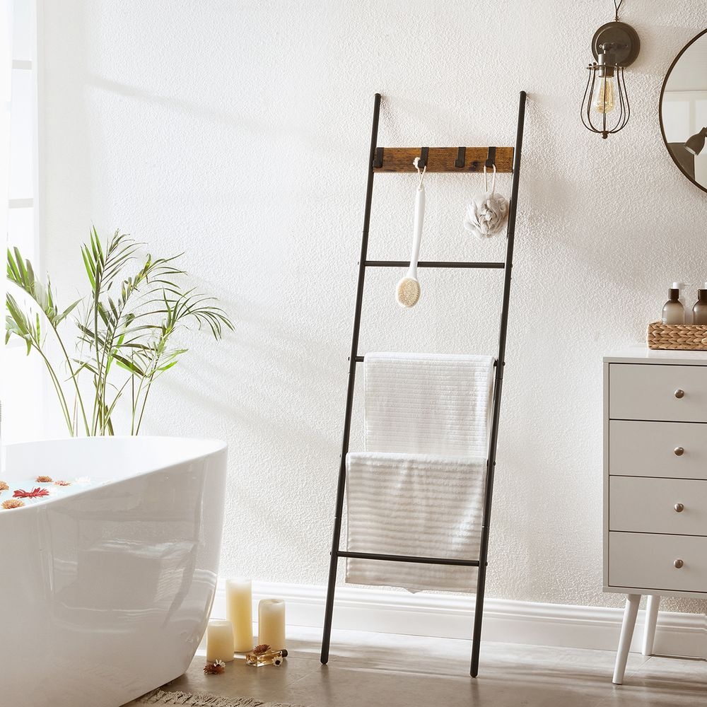 Bobbel Home Industrieel Handdoek- & Ladderrek Met 5 Niveaus, 4 Haken – 44 × 160 cm