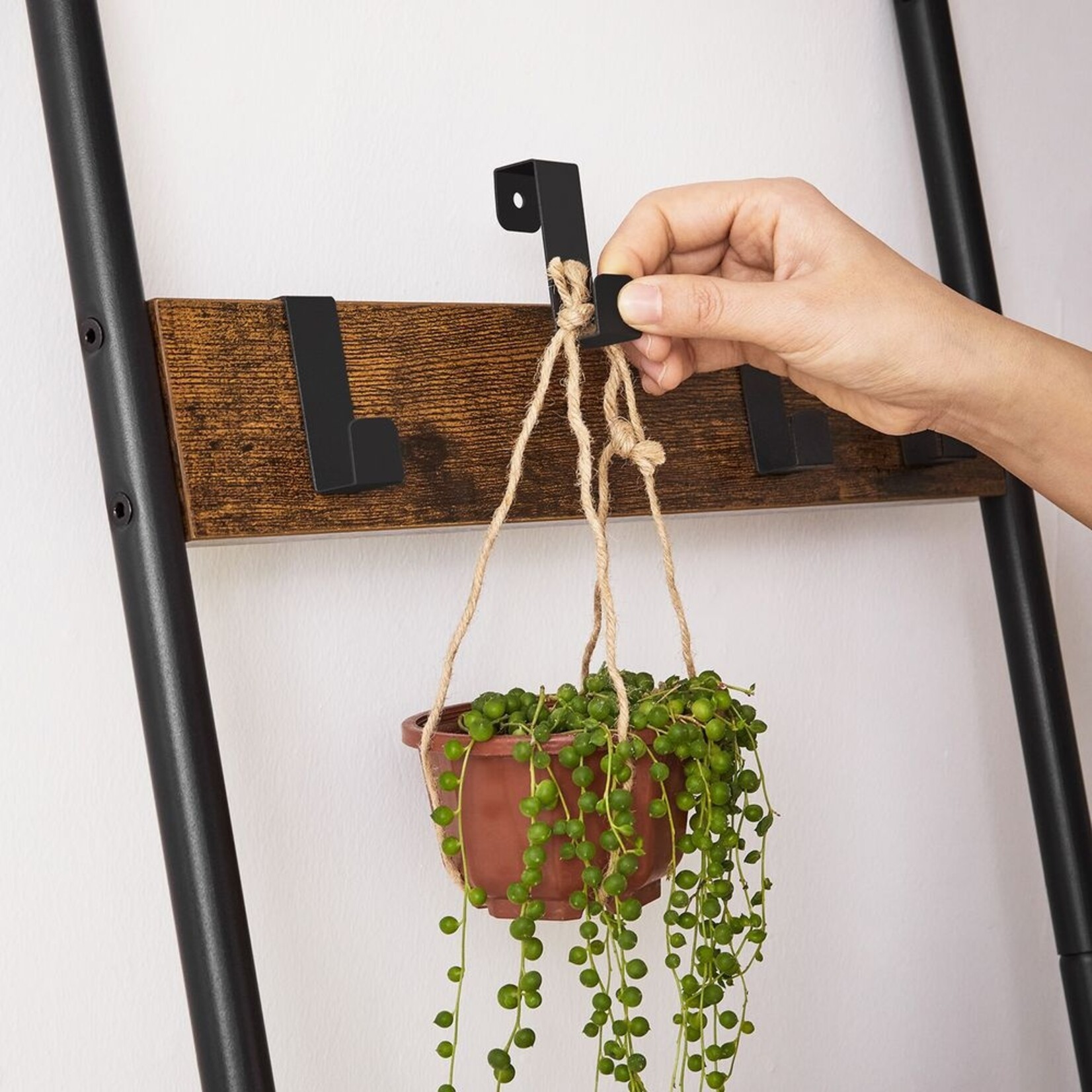 Bobbel Home Bobbel Home Industrieel Handdoek- & Ladderrek Met 5 Niveaus, 4 Haken – 44 × 160 cm