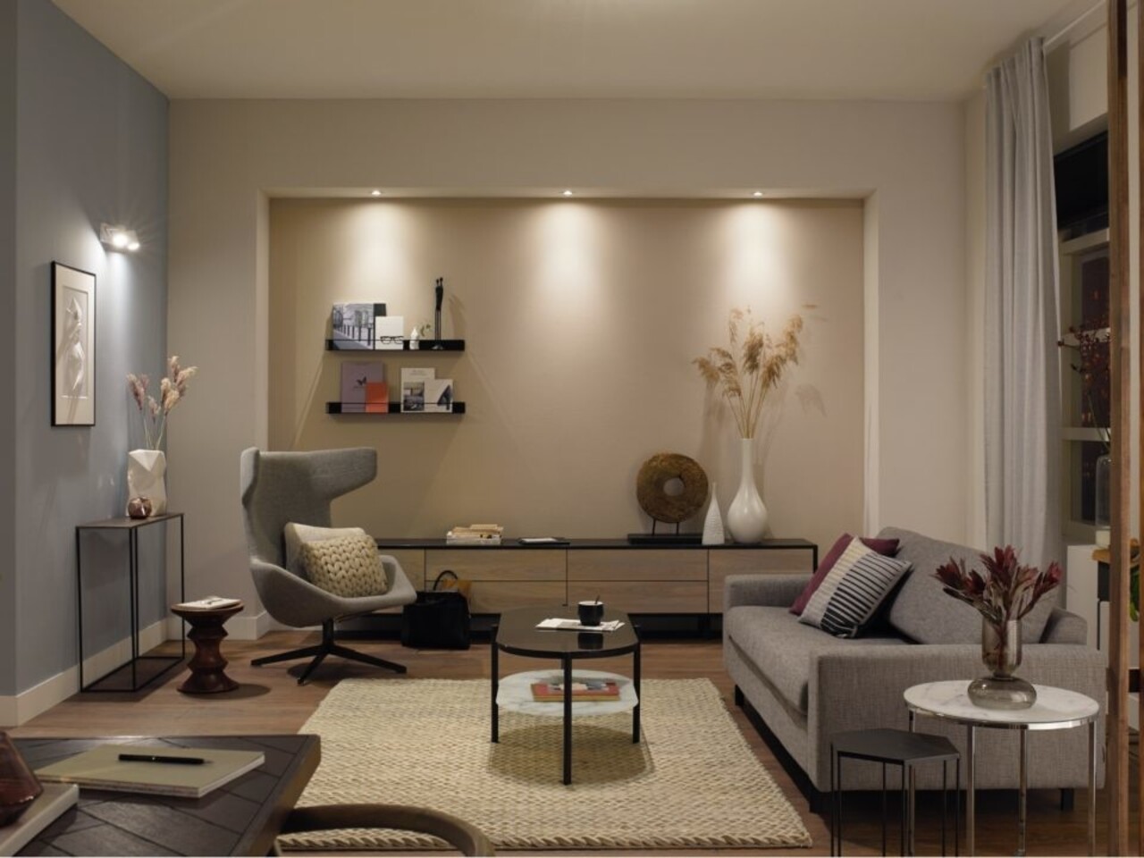 Philips HUE Leuchtmittel GU10 400 Lumen Weißes Ambiente Philips HUE Leuchtmittel GU10 400 Lumen Weißes Ambiente