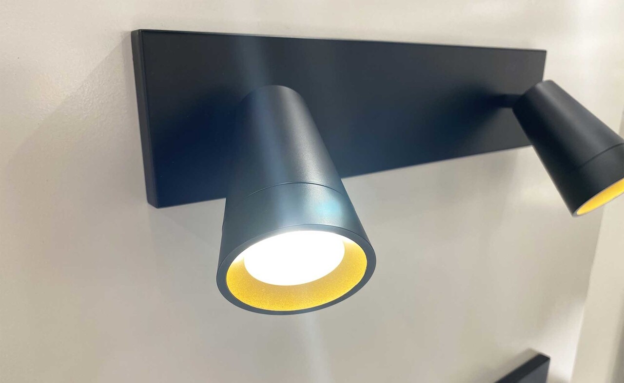 Highlight Spot Petunia 2-Lichtstrahl 40 cm schwarz gold