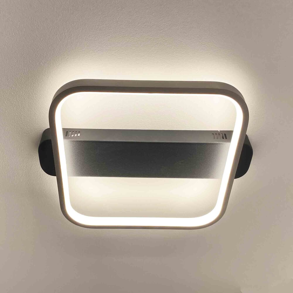 Highlight Deckenleuchte Ascona L 36 B 30 cm matt chrom-schwarz Highlight Deckenleuchte Ascona L 36 B 30 cm matt chrom-schwarz