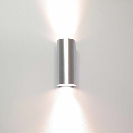 Artdelight Wandleuchte Roulo 2 Licht H 15.4 Ø 6.5 cm Aluminium Artdelight Wandleuchte Roulo 2 Licht H 15.4 Ø 6.5 cm Aluminium