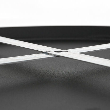 Ylumen Deckenteller Ø 50 cm - ohne Löcher - schwarz Ylumen Deckenteller Ø 50 cm - ohne Löcher - schwarz