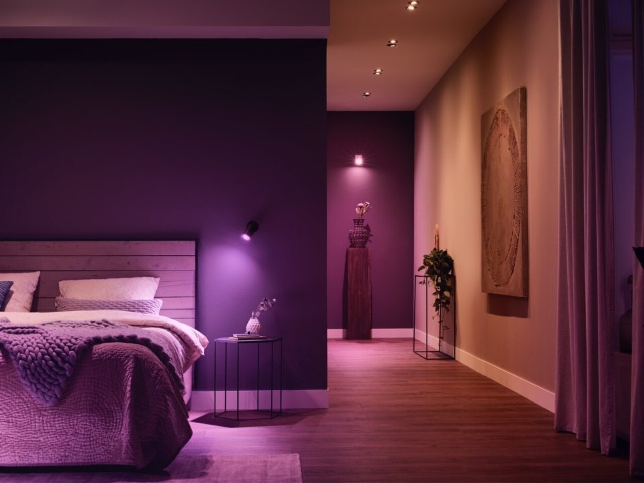 Philips HUE Lichtquelle GU10 350 Lumen Weiß und Farbe Ambiance Philips HUE Lichtquelle GU10 350 Lumen Weiß und Farbe Ambiance