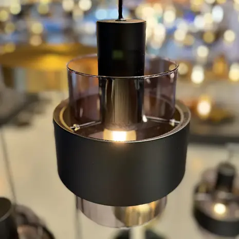 Freelight Hängeleuchte Chiasso 1 Licht Ø 14 cm schwarz Freelight Hängeleuchte Chiasso 1 Licht Ø 14 cm schwarz