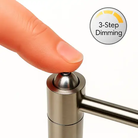 Freelight Stehleuchte Piattino H 120 cm 3-stufig dimmbar matt verchromt Freelight Stehleuchte Piattino H 120 cm 3-stufig dimmbar matt verchromt