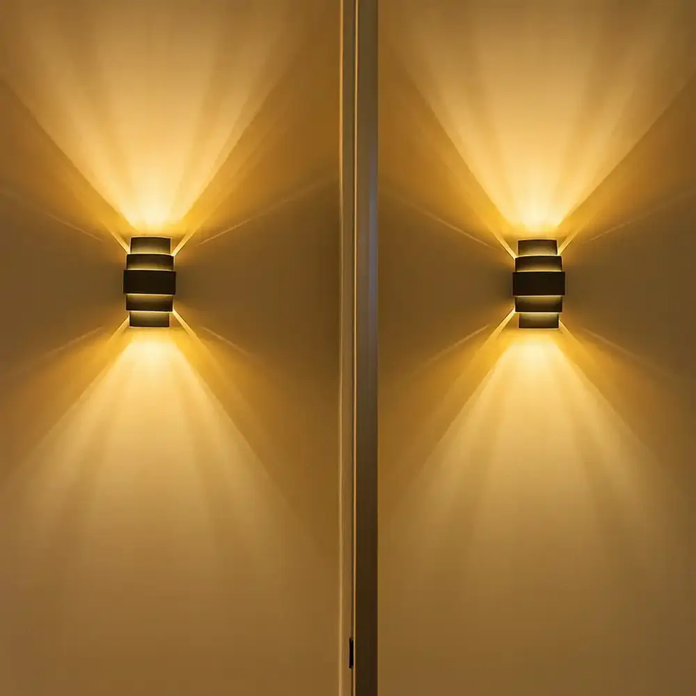 Artdelight Wandleuchte Rolls H 22 cm champagnerfarben