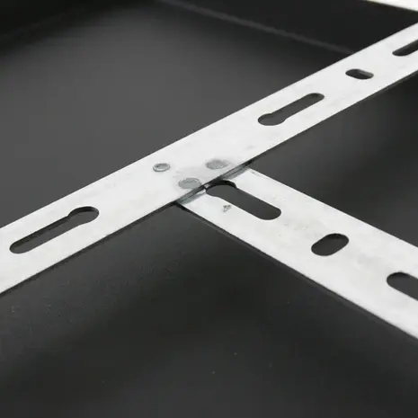 Ylumen Deckenplatte 140 x 25 cm – ohne Löcher – schwarz