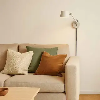 Beigefarbene Wandleuchten