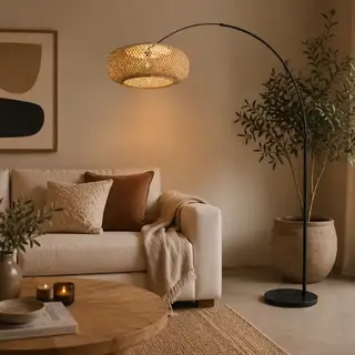 Stehlampen aus Holz