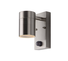 Lucide ARNE-LED IR - Wandstrahler / Wandleuchte Innen/Außen - Ø 6,3 cm - LED - GU10 - 1x5W 2700K - IP44 - Bewegungs- & Tag/Nachtsensor - Mattchrom Lucide ARNE-LED IR - Wandstrahler / Wandleuchte Innen/Außen - Ø 6,3 cm - LED - GU10 - 1x5W 2700K - IP44 - Bewegungs- & Tag/Nachtsensor - Mattchrom