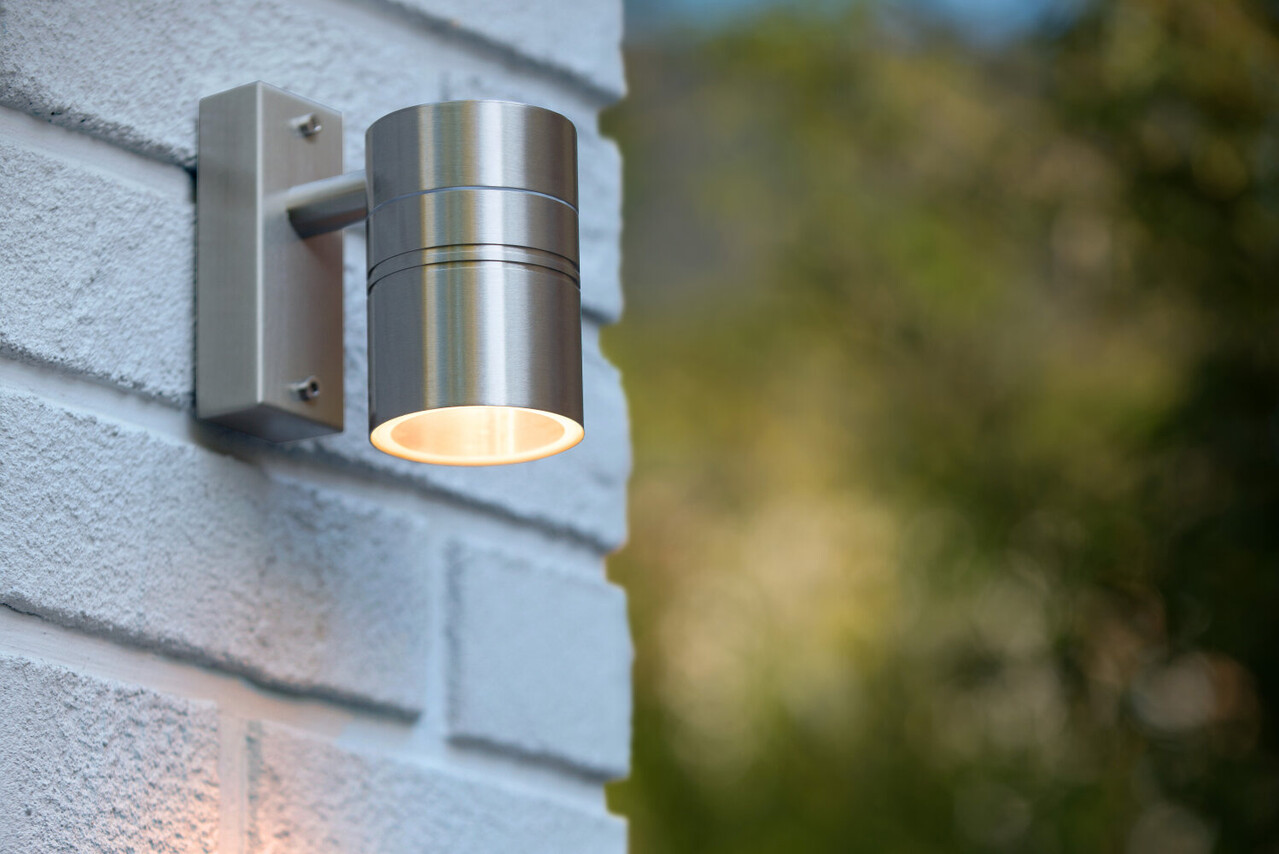Lucide ARNE-LED - Wandstrahler / Wandleuchte Indoor/Outdoor - Ø 6,3 cm - LED - GU10 - 1x5W 2700K - IP44 - Mattchrom