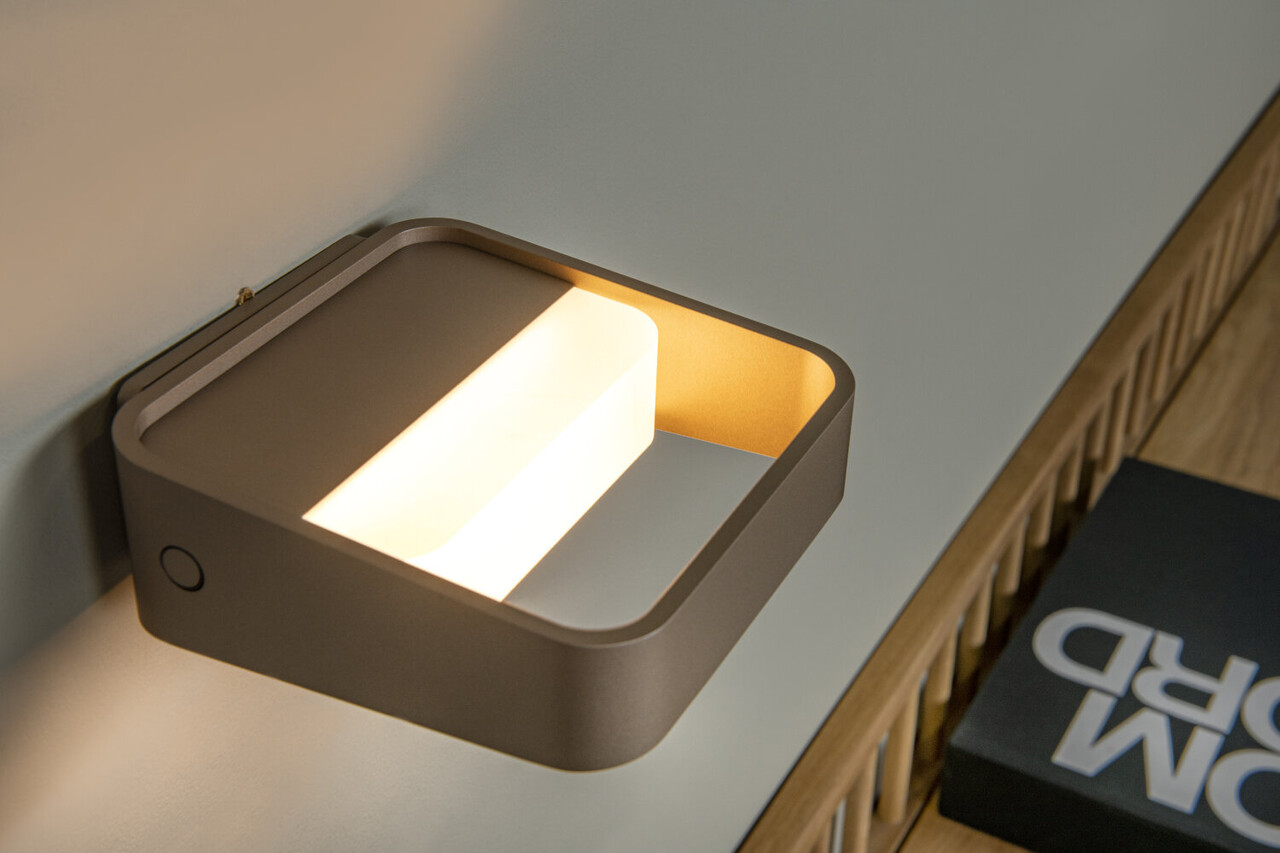 Lucide Premium SILVI - Wiederaufladbare Wandleuchte - Batterie/Batterie - LED Dimb. - 1x3,7W 2700K - Rostbraun Lucide Premium SILVI - Wiederaufladbare Wandleuchte - Batterie/Batterie - LED Dimb. - 1x3,7W 2700K - Rostbraun