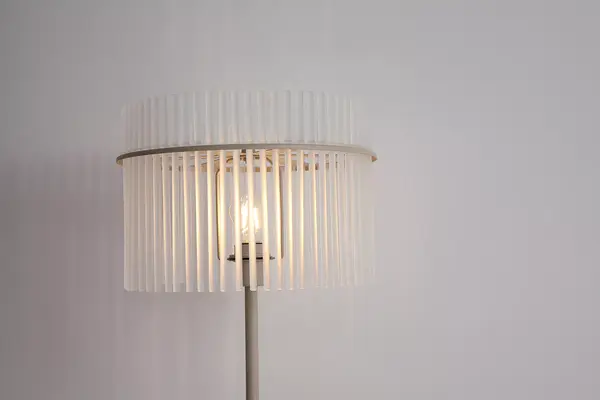 Searchlight Stehleuchte Swizzle H 152 cm beige Searchlight Stehleuchte Swizzle H 152 cm beige