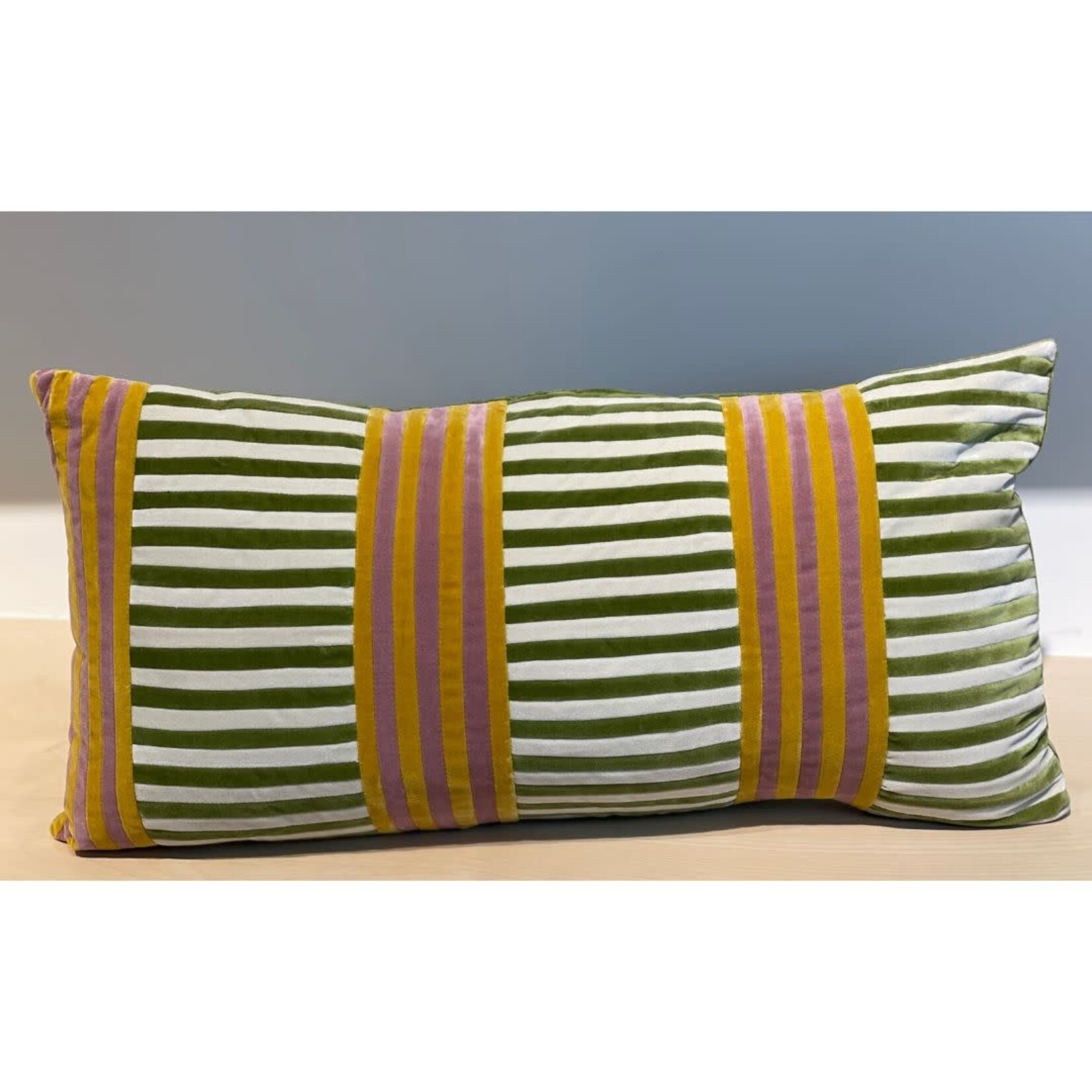 Christina Lundsteen Vida 40 x 80 - leaves/dusty white