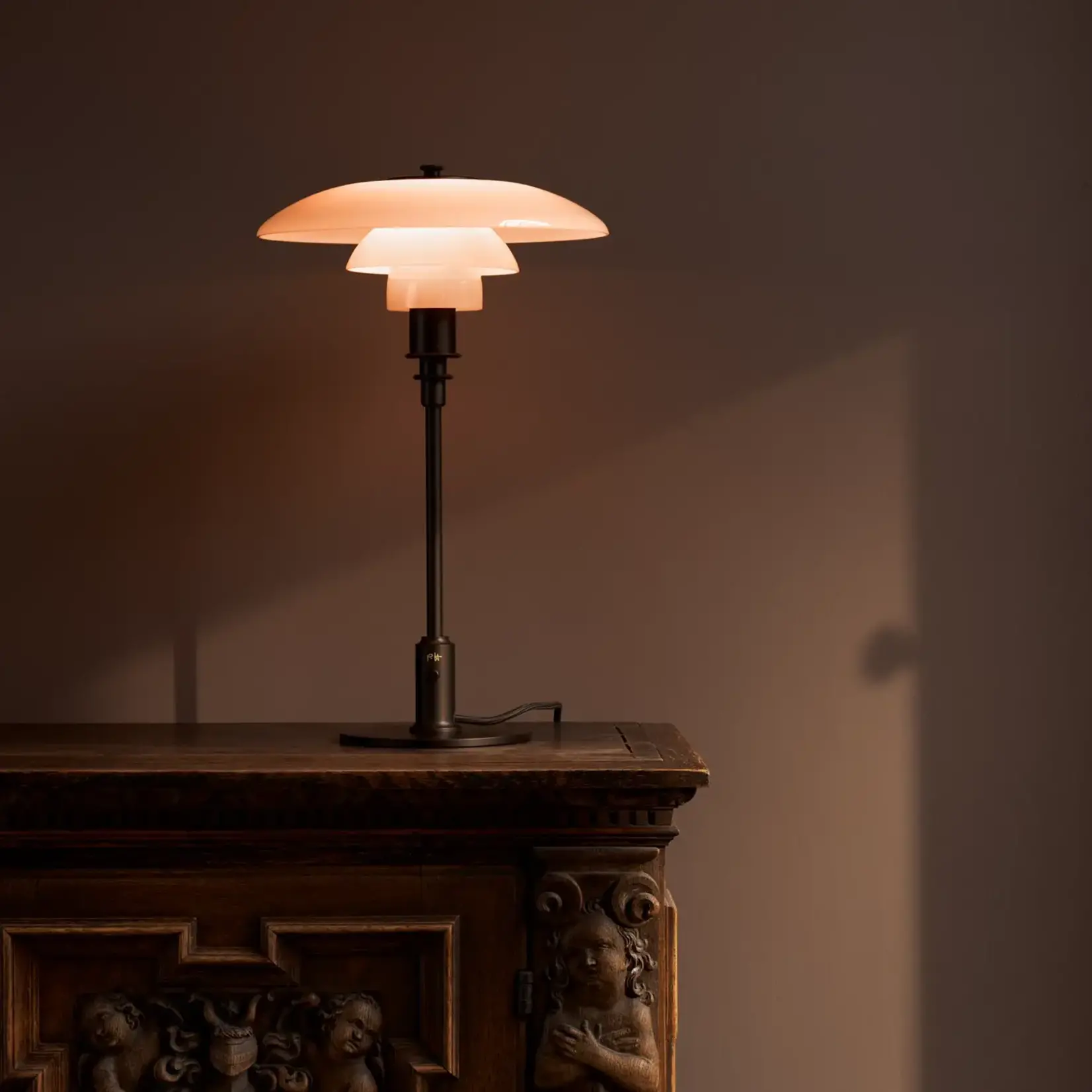 Louis Poulsen PH 3/2 Table Lamp (Lim. edition 2025) - dusty terracotta