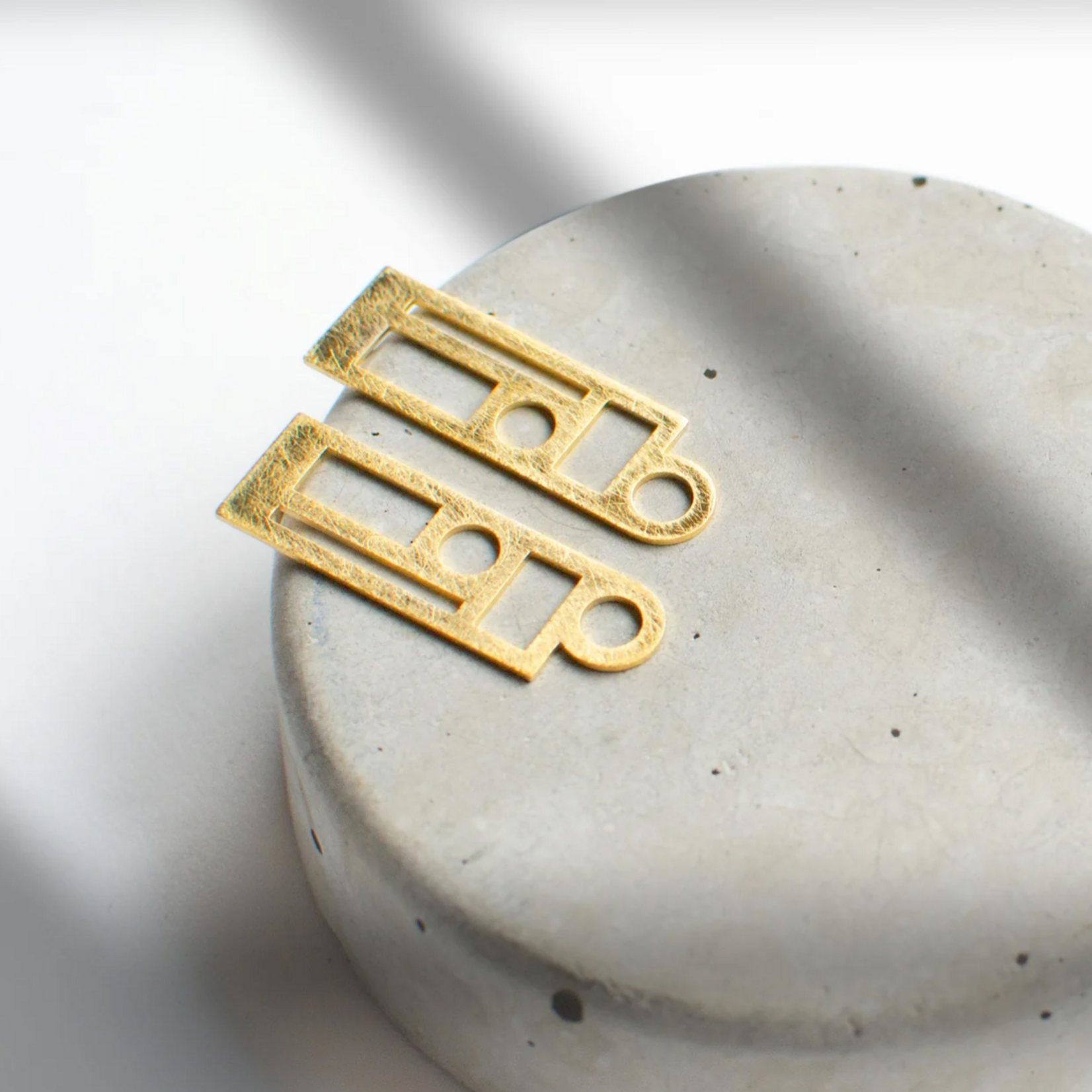 Fleur Fatale The Doors - Geo earstuds - goud