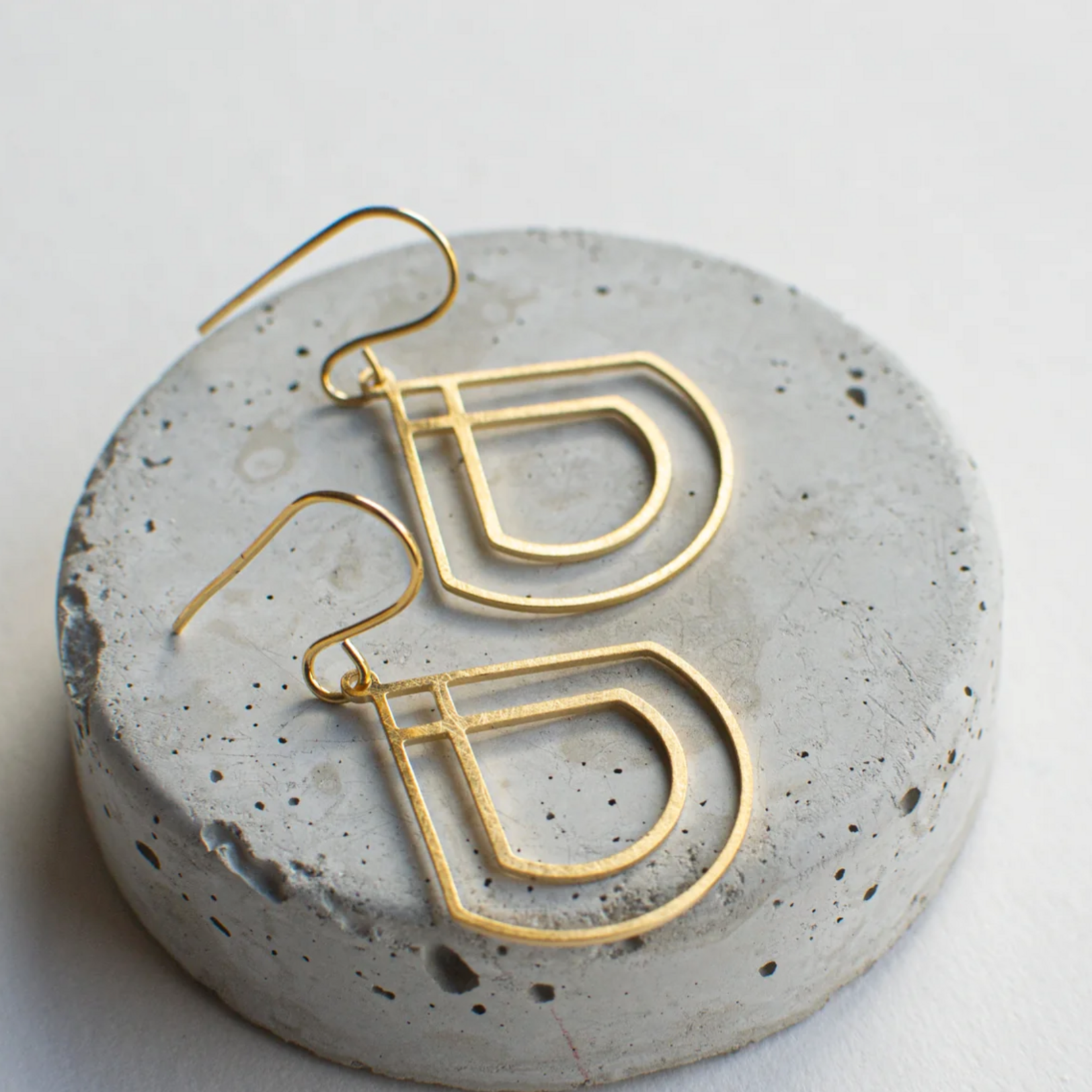 Fleur Fatale The Collectibles - earhooks - goud
