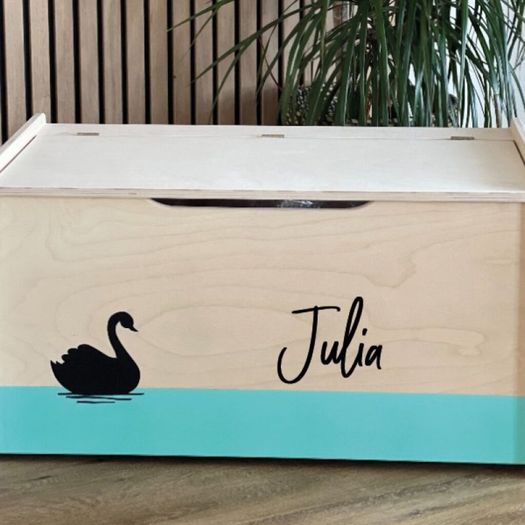 Houten speelgoedkist Zwaan met naam