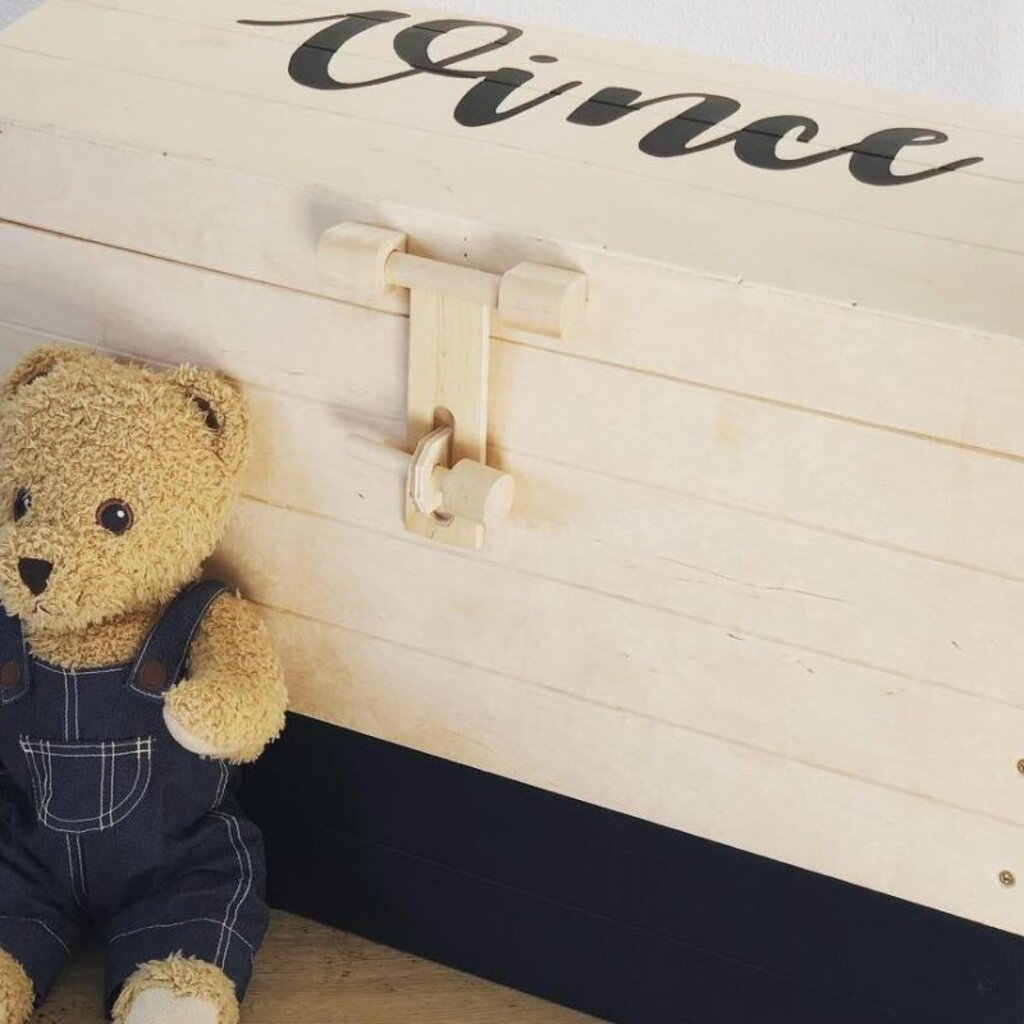 Houten speelgoedkist met naam