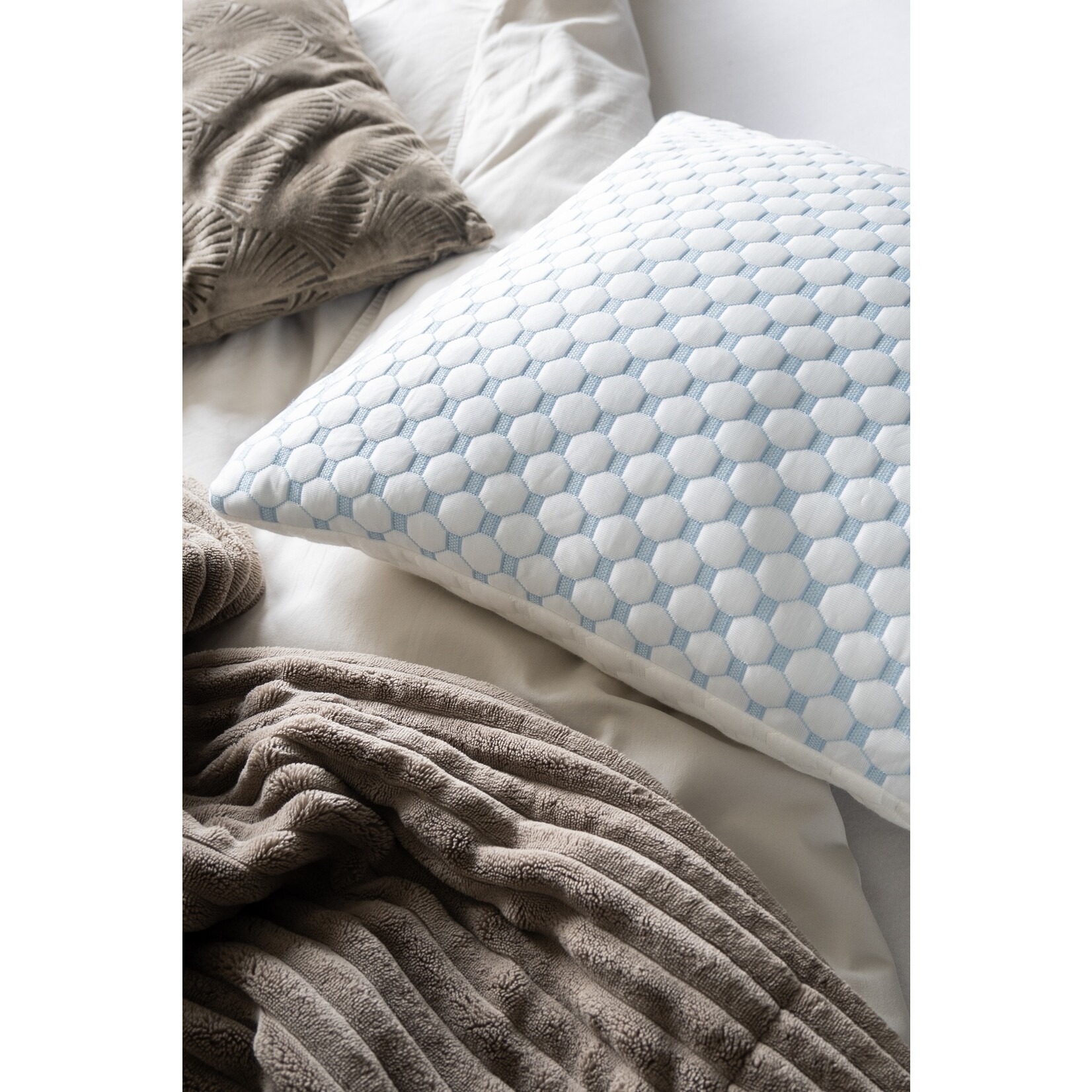BREND BREND BR-2215 CloudComfort Hoofdkussen voor alle Slaapposities – Memory Foam