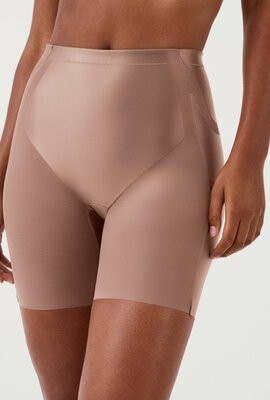 Spanx Shaping Booty Lifting Shorts von Cafe au Lait