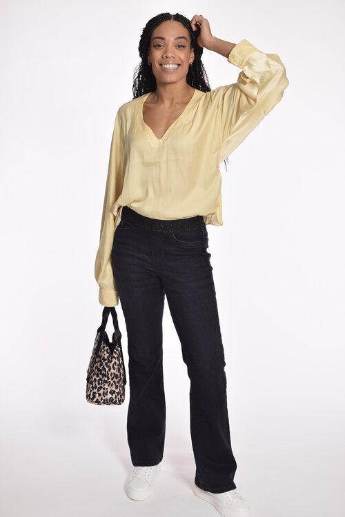 Cambio dunkle gebrauchte Philia Flared