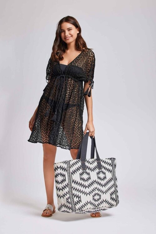 Iconique Schwarze Molly mit Kaftan