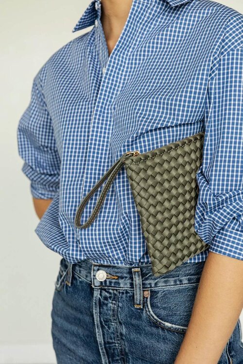 Marrea Dunkeloliv Neopren Tasche