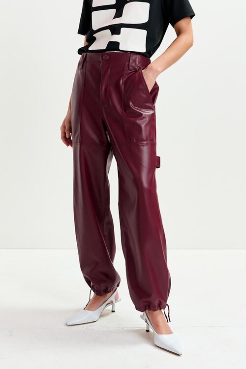 Essentiel Antwerp Bordeaux Faix Leathet Pantalon