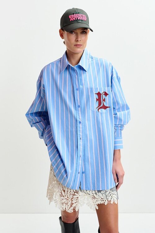 Essentiel Antwerp Hellblaues Oversized-Bluse