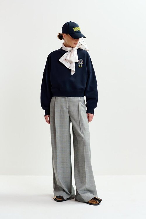 Essentiel Antwerp Marineblauer Pullover