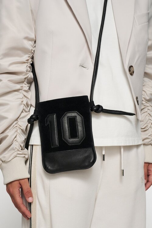 10Days Schwarze Lederhandytasche