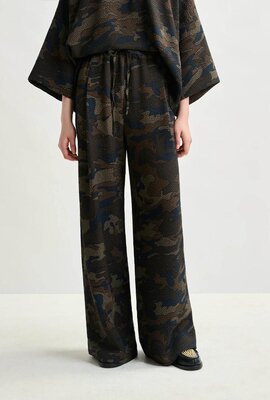 Essentiel Antwerp Schwarze Hose mit elastischem Bund