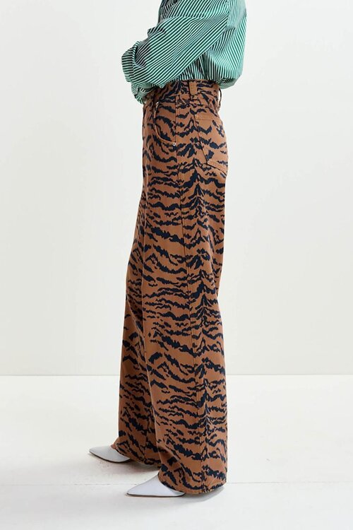 Essentiel Antwerp Camel Bedruckte Jeans