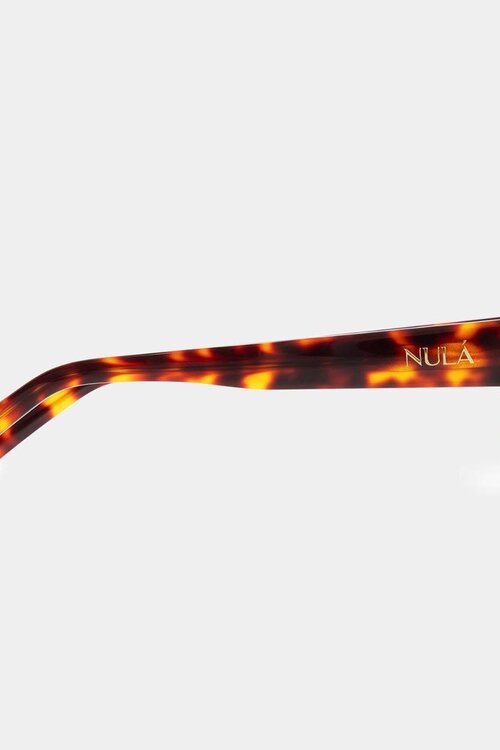 Nulá Verschiedene Farben Sonnenbrille