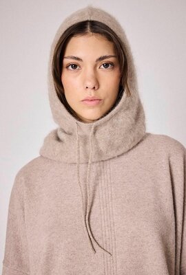 Absolut Cashmere Sand Amada Cap