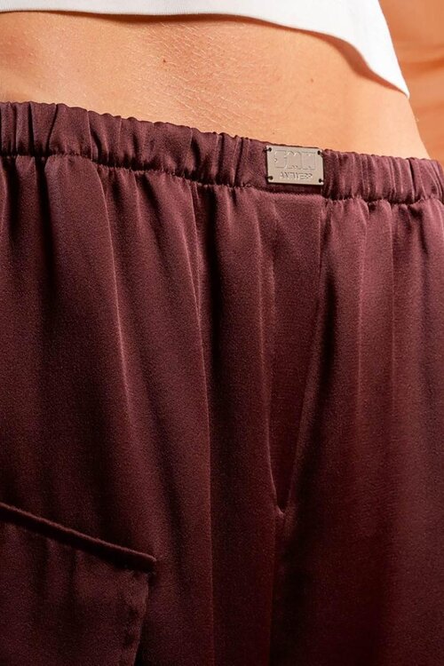 Sea Me Happy Brown Satin Pocket Hose