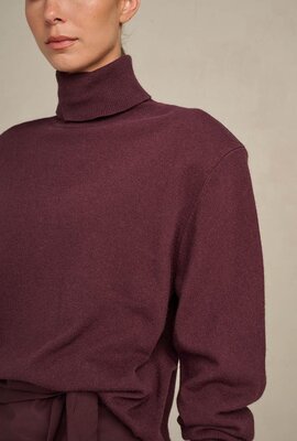 March23 Bordeaux Pullover