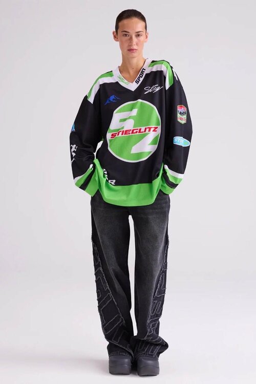 Stieglitz Schwarz Alando Wide Skate Longsleeve