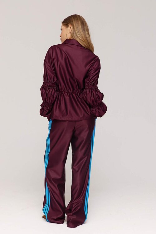 Harper & Yve Braune Gina Weste