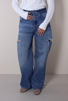 Icon Denim Wide Leg Jeans Midrise Destroy